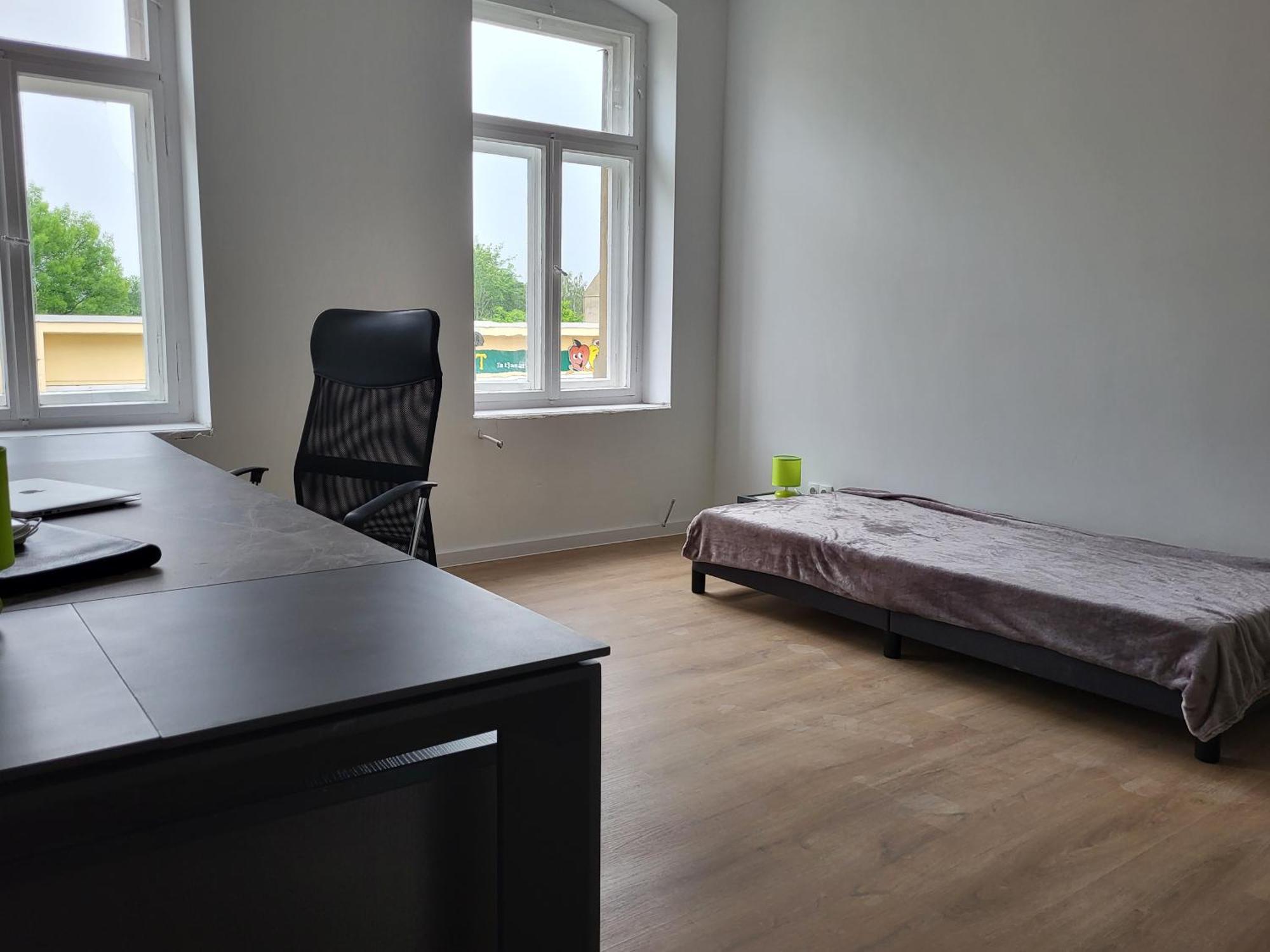 Volkshaus Hbf Wg & Serviced Apartments ซิทเทา ภายนอก รูปภาพ