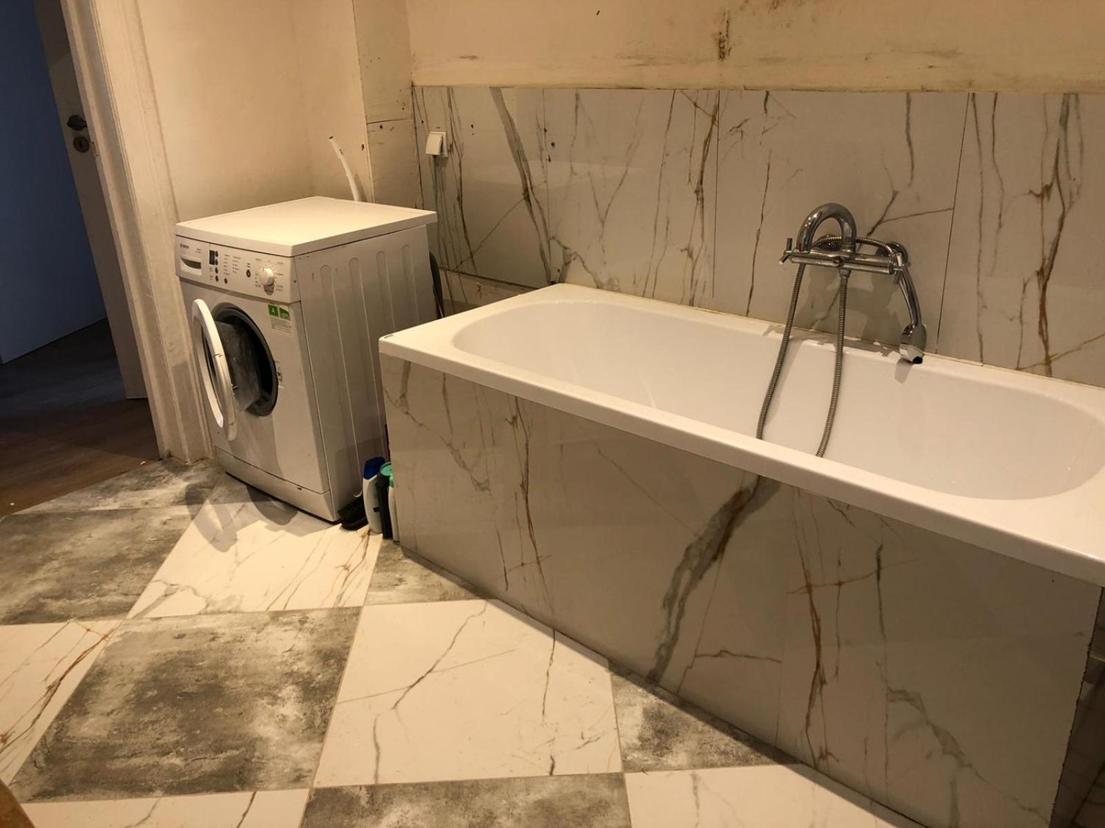 Volkshaus Hbf Wg & Serviced Apartments ซิทเทา ภายนอก รูปภาพ